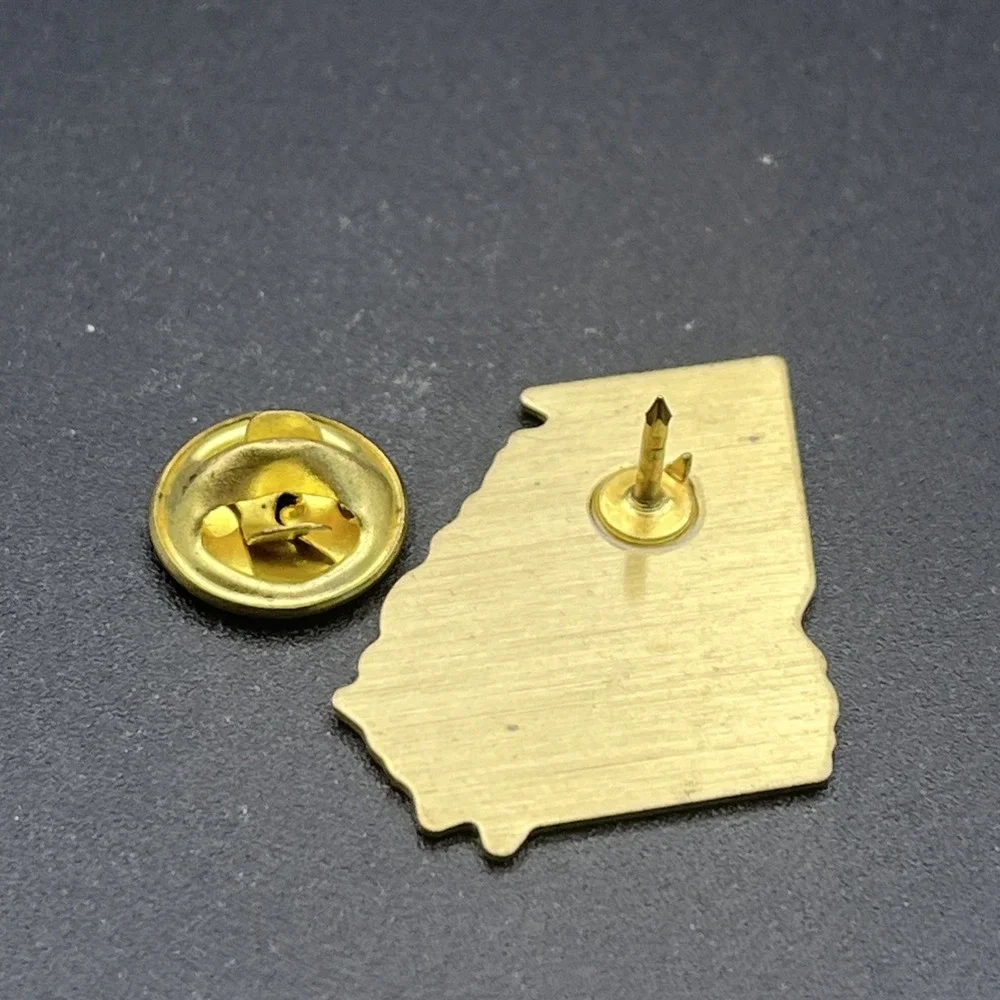1999 Georgia National Fair Perry Georgia Lapel Hat Pin‎